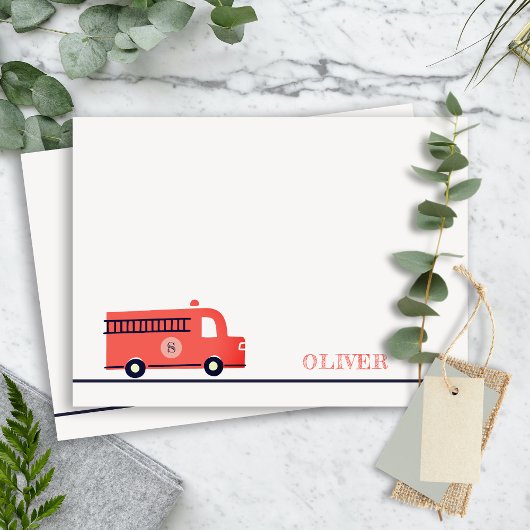 かわいい赤いネイビー消防車エンジンモノグラムの少年たち ノートカード