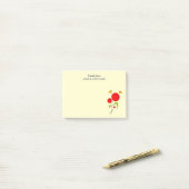 かわいい赤いハートの花と黄色の蝶 ポストイット (デスク上)