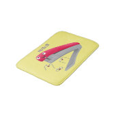 かわいい赤い幸せステープラー漫画イラストレーション バスマット (アングル)