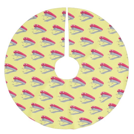 かわいい赤い幸せステープラー漫画イラストレーション ブラッシュドポリエステルツリースカート (正面)