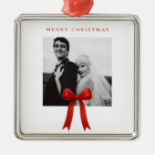 かわいい赤い弓の写真メリークリスマス メタルオーナメント (正面)