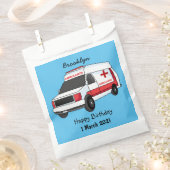 かわいい赤い救急車の漫画 フェイバーバッグ (クリップ留めされた状態)