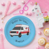 かわいい赤い救急車の漫画 ペーパープレート (パーティー)