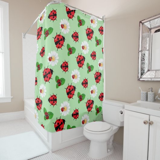 かわいい赤い水玉模様ラディバグデイジー花の夏 シャワーカーテン (インサイチュ)