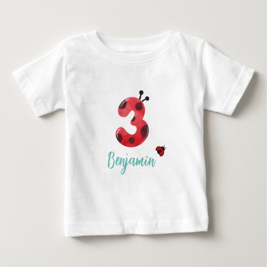 かわいい赤い水玉模様ラディバグ3rd誕生日パーティー名 ベビーTシャツ (正面)