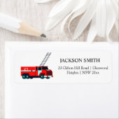 かわいい赤い消防車のエンジン子供の誕生日 ラベル (インサイチュ)