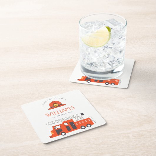 かわいい赤い消防車エンジンキッズ任意の年齢誕生日 スクエアペーパーコースター (インサイチュ)