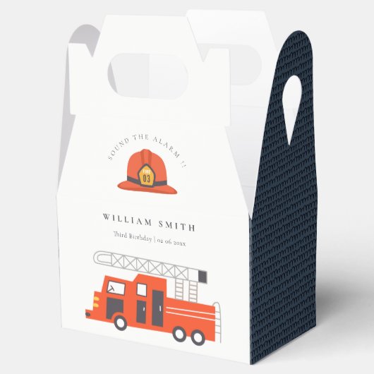 かわいい赤い消防車エンジンキッズ任意の年齢誕生日 フェイバーボックス (オープン)