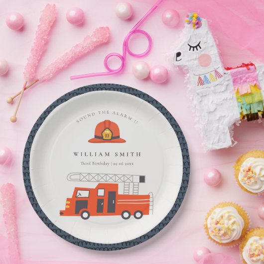 かわいい赤い消防車エンジンキッズ任意の年齢誕生日 ペーパープレート (パーティー)