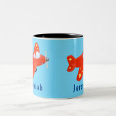 かわいい赤い飛行機飛んでいる漫画イラストレーション ツートーンマグカップ (中央)