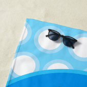 かわいい赤い飛行機飛んでいる漫画イラストレーション ビーチタオル (インサイチュ)