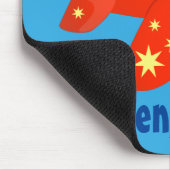 かわいい赤い飛行機飛んでいる漫画イラストレーション マウスパッド (コーナー)