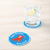 かわいい赤い飛行機飛んでいる漫画イラストレーション ラウンドペーパーコースター (インサイチュ)