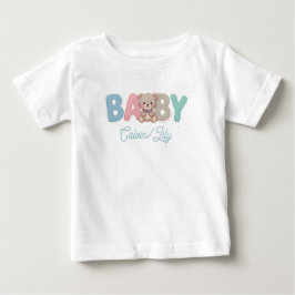 かわいい赤ちゃんのカスタムタイポグラフィ - 小さな手で大きな夢を ベビーTシャツ