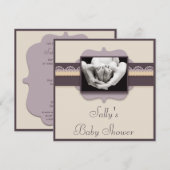 かわいい赤ちゃんの足の写真 エレガント ニュートラル ベビーシャワー 招待状 (正面/裏面)