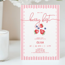 かわいい赤ちゃんガールベリー最初の1歳の誕生日パーティー