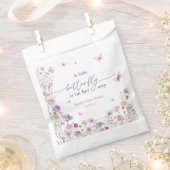 かわいい赤ちゃんシャワーの途中に小さな蝶 フェイバーバッグ (クリップ留めされた状態)