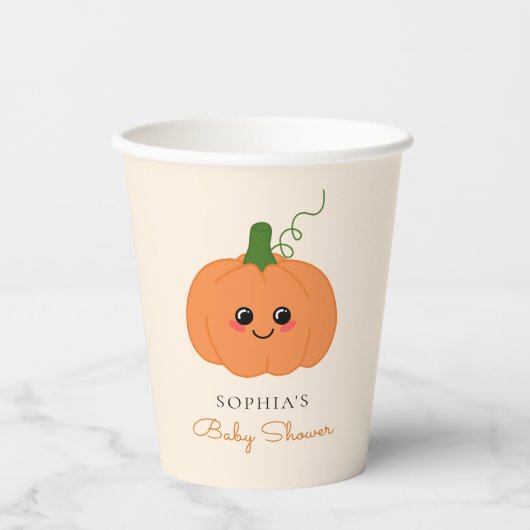 かわいい赤ちゃんシャワーの途中の小さなカボチャ 紙コップ (正面)