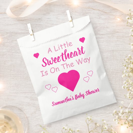 かわいい赤ちゃんシャワー フェイバーバッグ (クリップ留めされた状態)