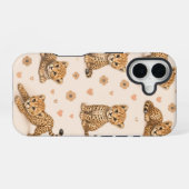 かわいい赤ちゃんチーターのスマホケース iPhone 16ケース (裏面横)