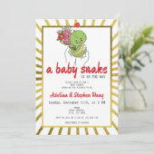 かわいい赤ちゃんヘビが生まれます！ ゴールドベイビーシャワー 招待状 (スタンド正面)