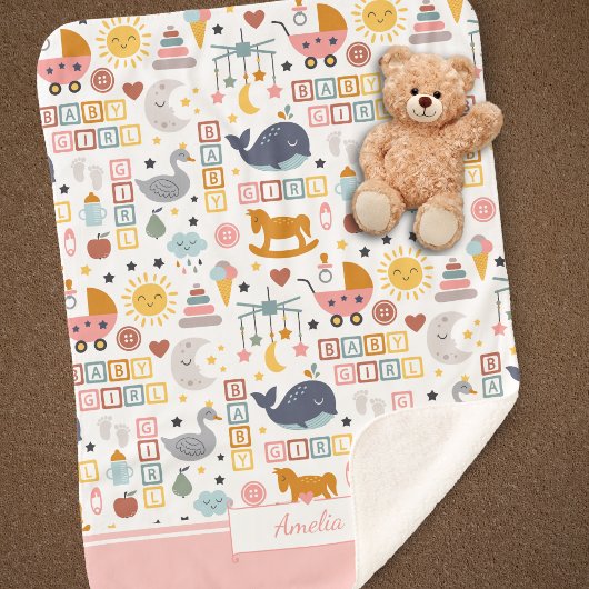 かわいい赤ちゃん女の子ピンク色の名前入り シェルパブランケット
