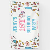 かわいい赤ちゃん女の子ユニコーン任意の年齢の誕生日パーティー 横断幕 (縦)