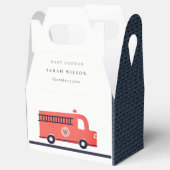 かわいい赤トラック火災トラックエンジンベビーシャワー フェイバーボックス (オープン)