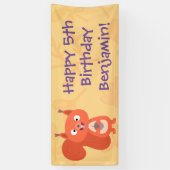 かわいい赤リスパーソナライズされたマンガの誕生日 横断幕 (縦)