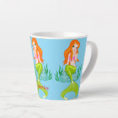 かわいい赤毛の人魚サンダー_コーブ カフェラテマグ (右アングル)