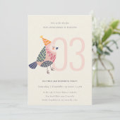 かわいい赤面ピンクバーディ任意の年齢3歳の誕生日 招待状 (スタンド正面)