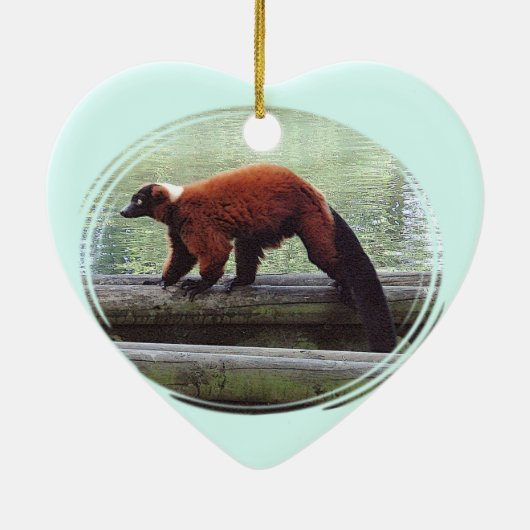 かわいい赤Ruffed Lemurの赤い毛皮の白の首 セラミックオーナメント (裏面)