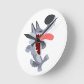 かわいい踊りのアニメオオカミの時計 ラウンド壁時計 (傾斜)