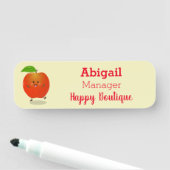 かわいい踊りリンゴ漫画イラストレーション 名札 (インサイチュ)