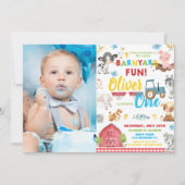 かわいい農園動物納屋周囲の庭1歳の誕生日ワンフォト 招待状 (正面)