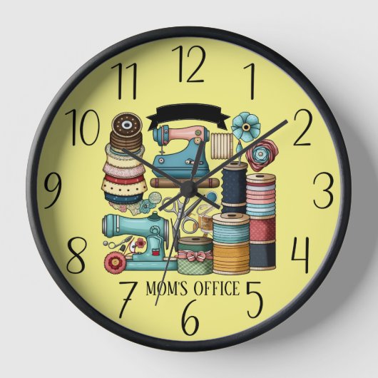 かわいい追加文字ママのオフィス裁縫ルーム 壁時計 (正面)