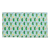 かわいい遊ピクルスのライトブルー 枕カバー (裏面-左)