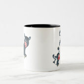 かわいい遊マンガのベルテッドゲロウェイ牛と子牛 ツートーンマグカップ (中央)