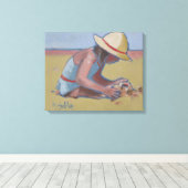 かわいい遊小さな女の子の砂 キャンバスプリント (インサイチュ (ウッドフロア))