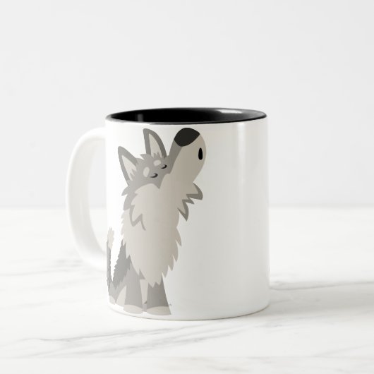 かわいい遠ぼえの漫画のオオカミのマグ ツートーンマグカップ (正面左)