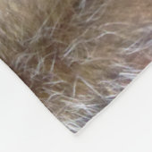 かわいい野生のリス（英国） フリースブランケット (角)