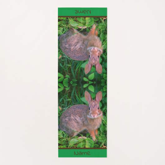 かわいい野生の茶色のウサギの野生動物パーソナライズされた ヨガマット (正面)