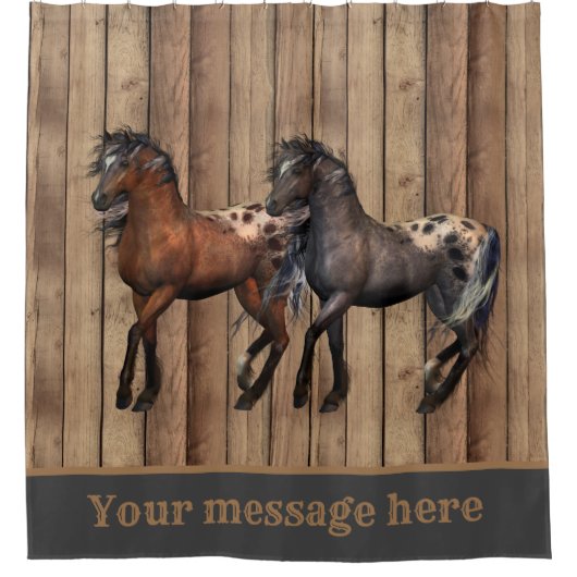 かわいい野生の馬の国のメッセージを追加 シャワーカーテン (正面)