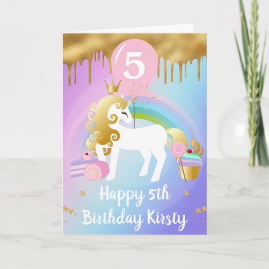 かわいい金と白のユニコーンの誕生日スイーツ カード (正面)