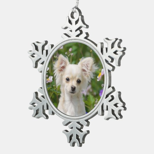 かわいい長い髪のクリーム色のチワワ犬の子犬の写真* スノーフレークピューターオーナメント (右)