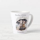 かわいい雨の日ヤギ カフェラテマグ (右アングル)