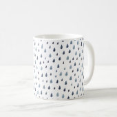 かわいい雨。水彩シームレスパターン。インディゴライ コーヒーマグカップ (正面右)