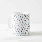 かわいい雨。水彩シームレスパターン。インディゴライ コーヒーマグカップ (正面左)