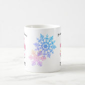 かわいい雪だるまでスキー帽をかぶった。メリークリスマス コーヒーマグカップ (中央)