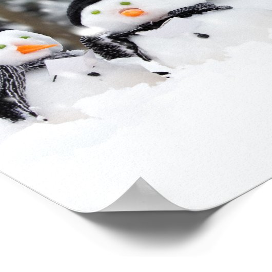 かわいい雪だるまは冬の服を着ている ポスター (角)